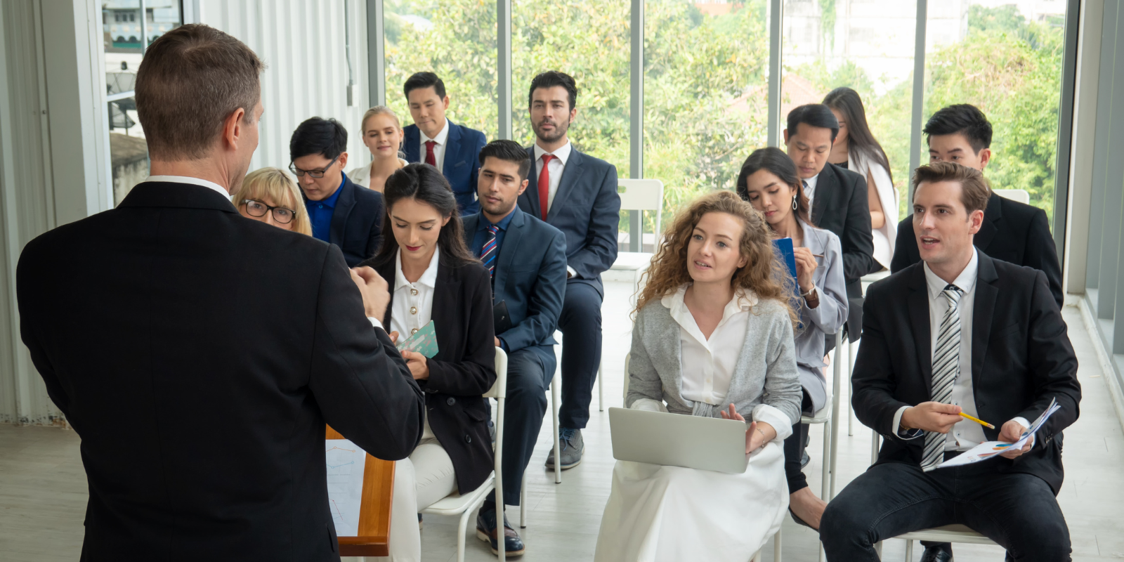 Connecting HR and Teams Effectively