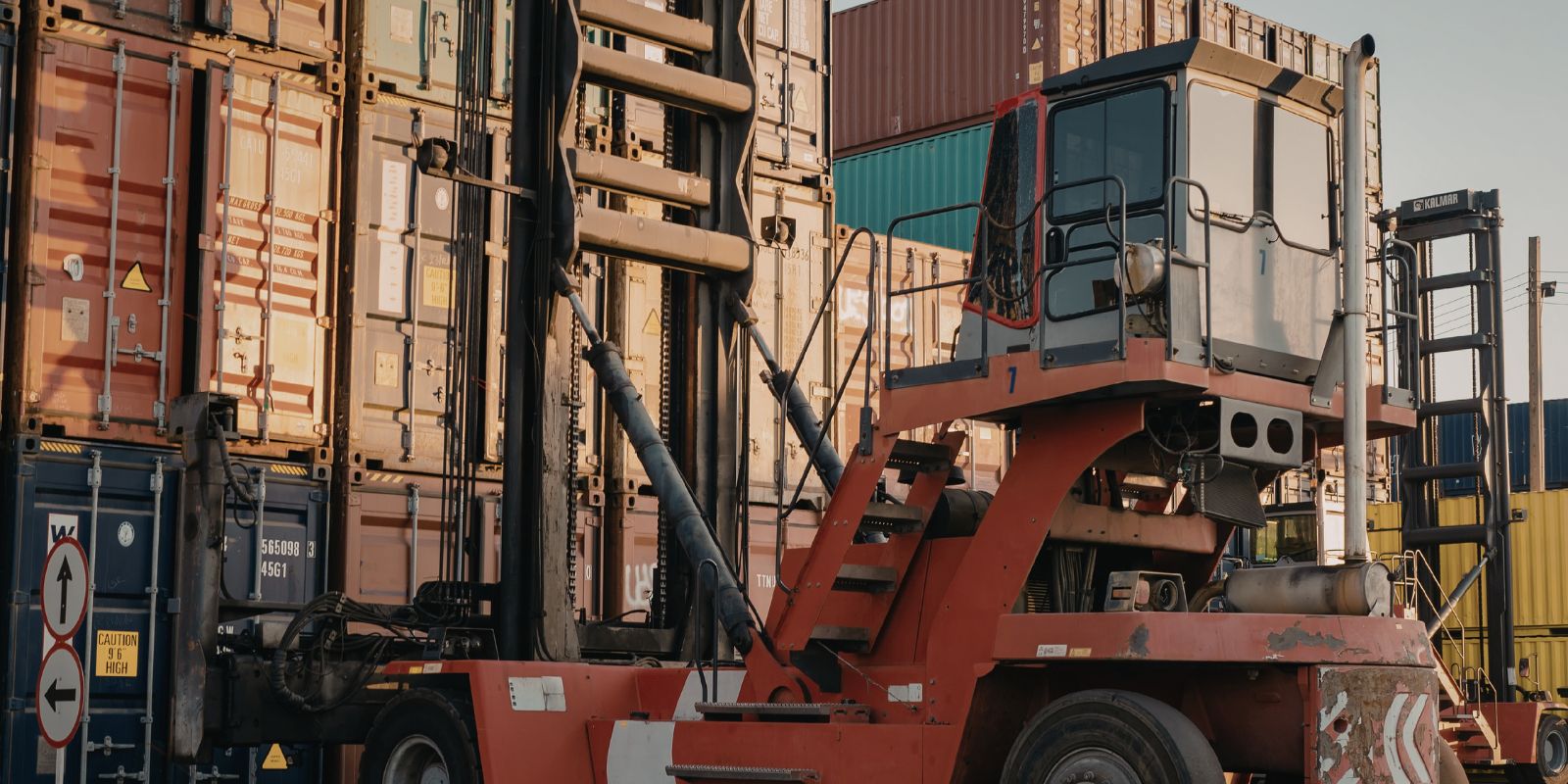 Logistics Manpower Solutions for Supply Chains